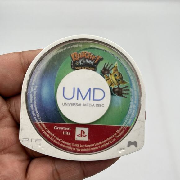 Ratchet & Clank: Size Matters (Sony PSP, 2007) Game And Case - Picture 1 of 4